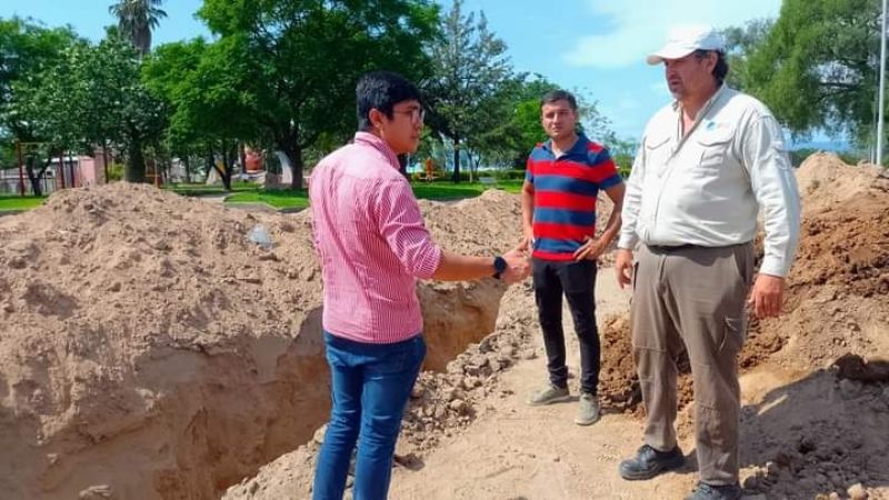 Avanzan con obras de desagüe cloacal y de agua potable en Los Altos