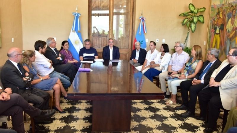 Se firmó el decreto para la creación del Centro Científico Tecnológico