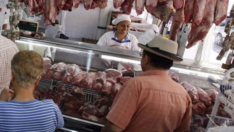 Bajan un 30% el precio de la carne por un acuerdo de precios