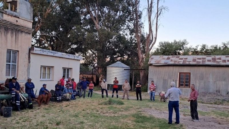 Trabajadores de Riego denuncian que la Municipalidad quiere "usurpar" su predio