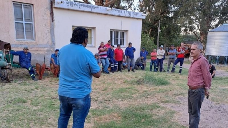 Trabajadores de Riego denuncian que la Municipalidad quiere "usurpar" su predio