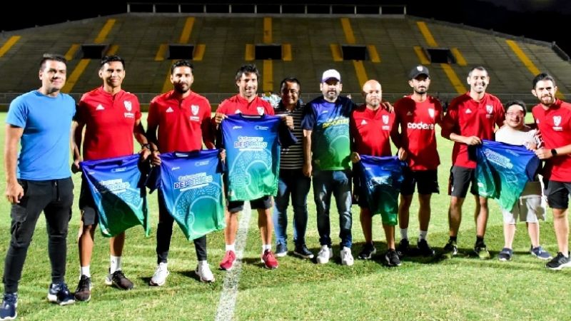 Los pibes de River se fueron festejando en el Bicentenario