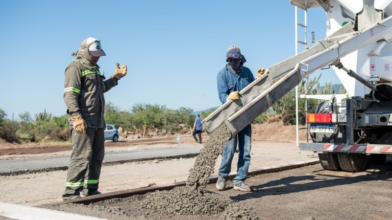 Avanzan en la construcción una nueva cisterna para zona sur y oeste