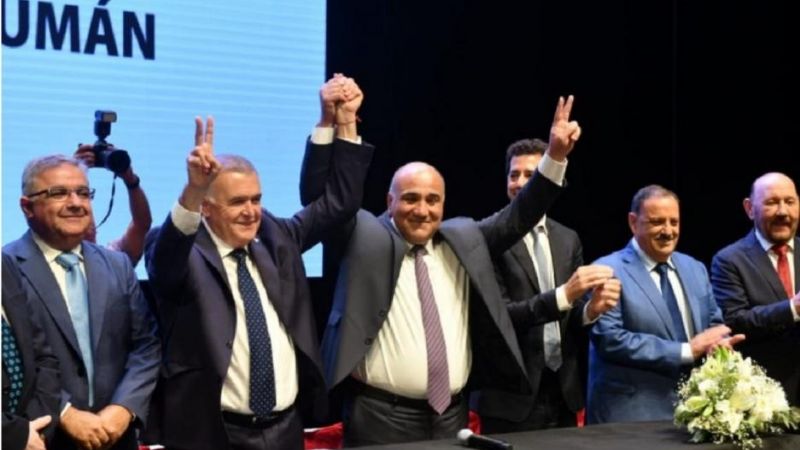 Juan Manzur reasumió como gobernador en Tucumán