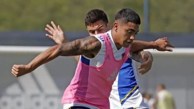Ibarra mete cambios en busca de la recuperación de Boca