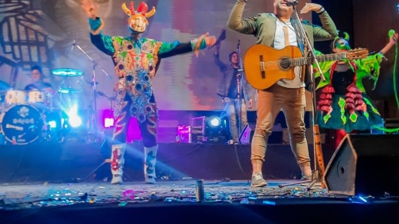 Tinogasta cerró la vendimia con un gran show de La Beriso