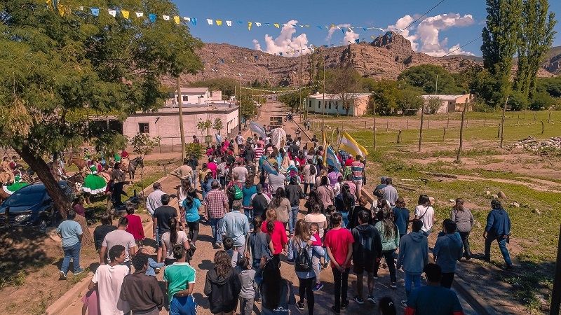 Febrero se despide con festivales y yapa carnavalera