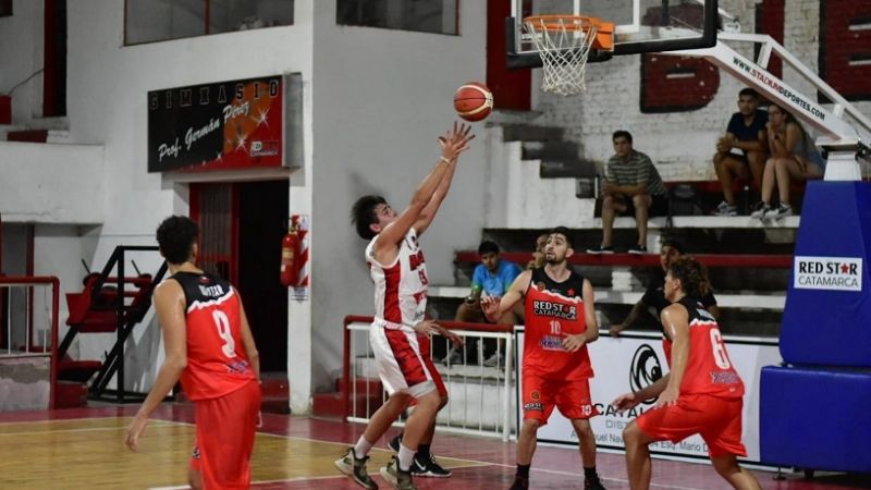 Red Star en busca de su primera victoria