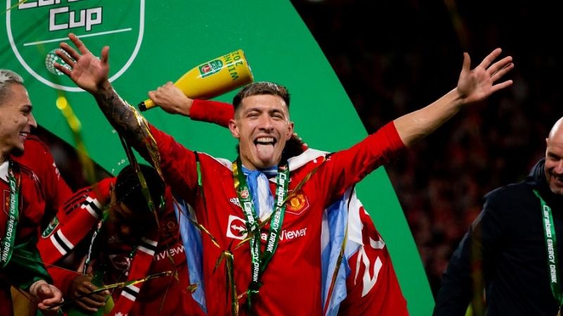 Martínez y Garnacho, campeones con el United