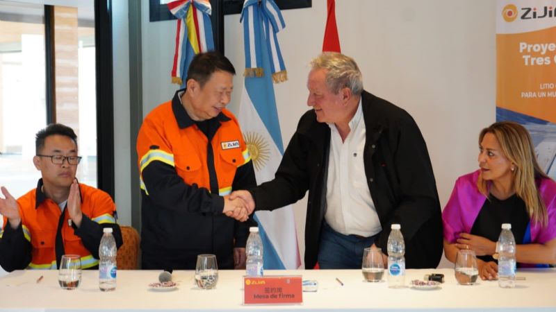 El presidente de la empresa Zijin recorrió el proyecto Tres Quebradas