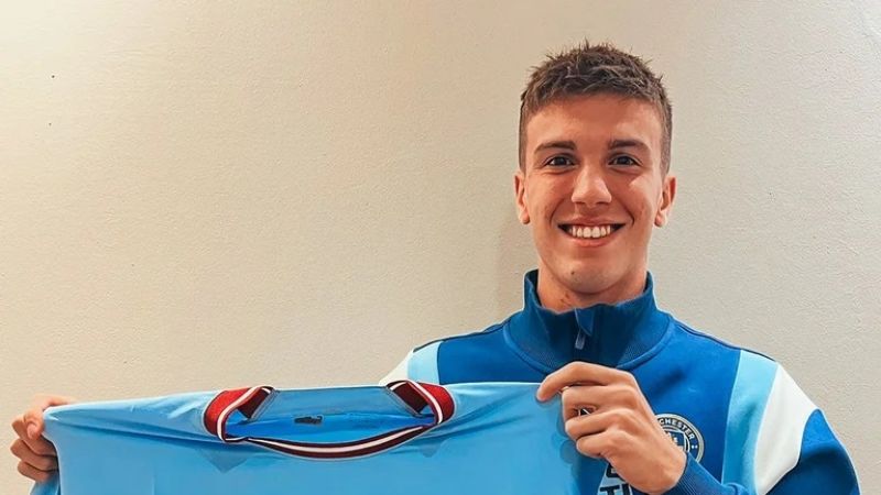 Máximo Perrone, otra joya argentina en el City