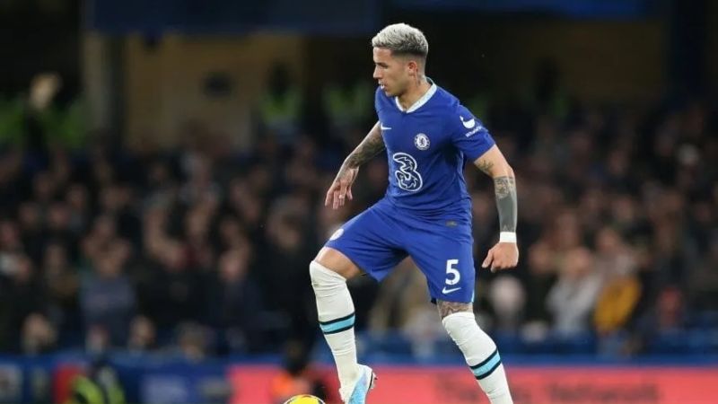 Elogios de Potter por el debut de Enzo Fernández en Chelsea