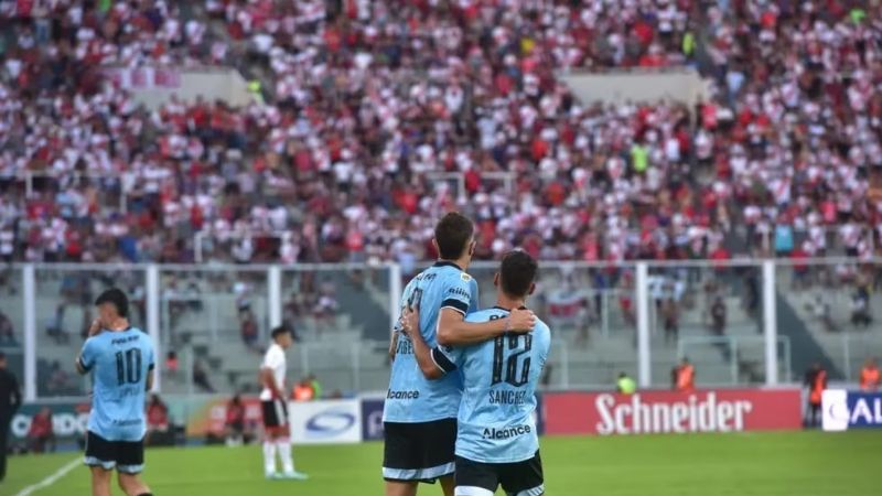 Con déficit en defensa, River perdió 2-1 ante Belgrano