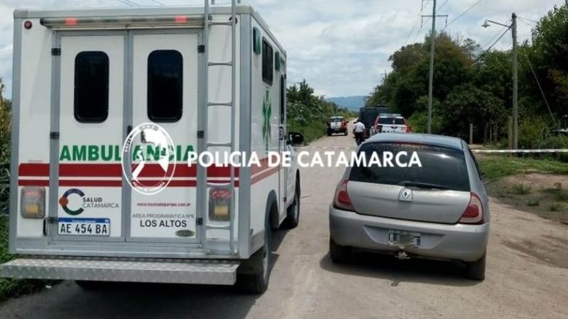 Se atrincheró con un arma de fuego en Los Altos