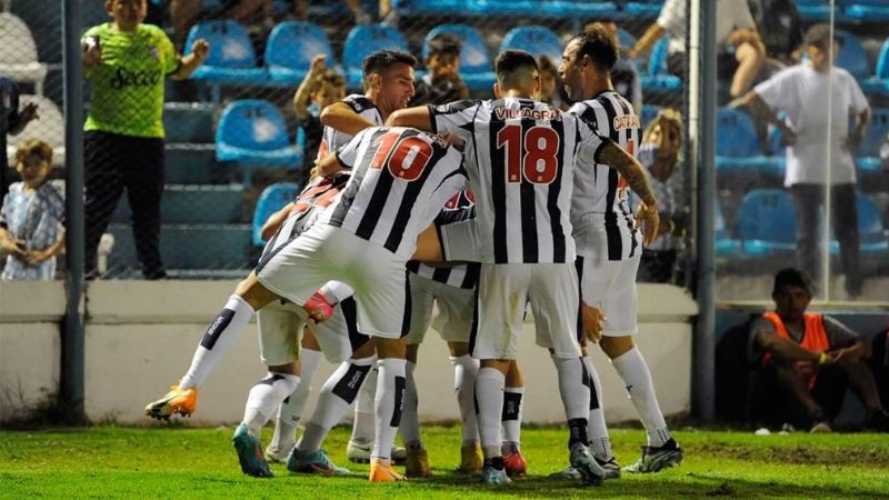 Triunfazos de Talleres e Instituto en Tucumán y Santa Fe