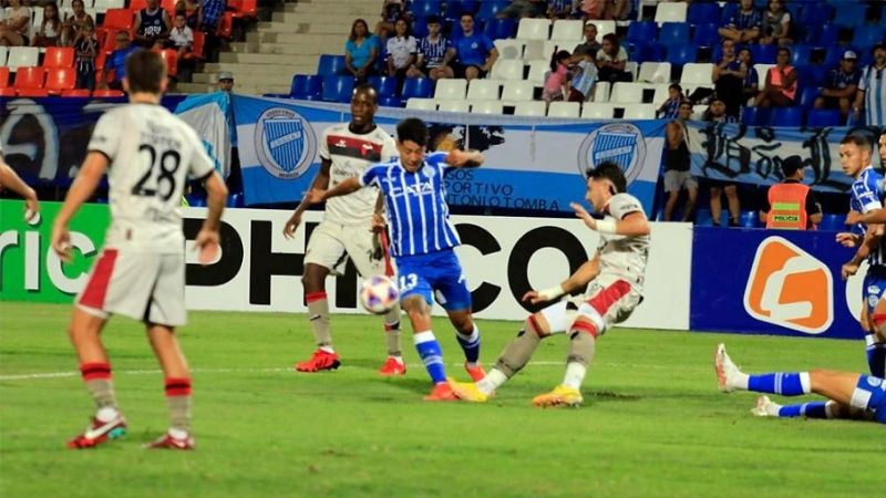 Gran victoria de Platense sobre Independiente