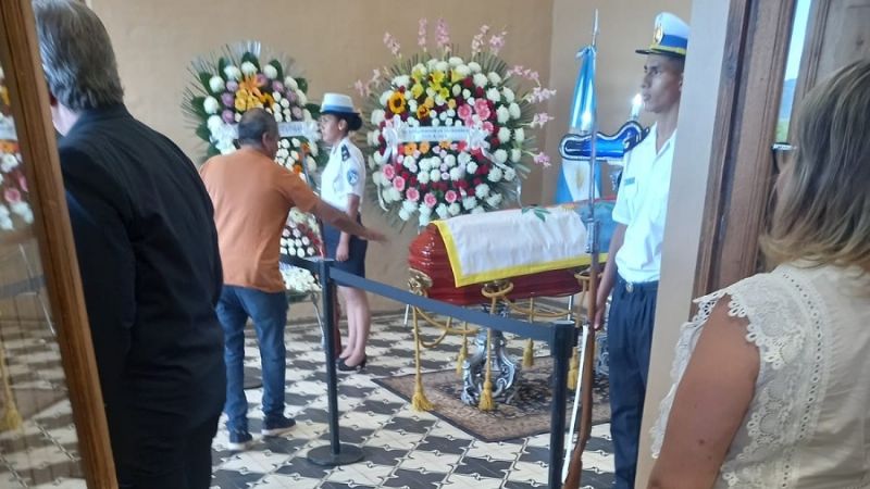 Los restos de Ramón Saadi son velados en Casa de Gobierno