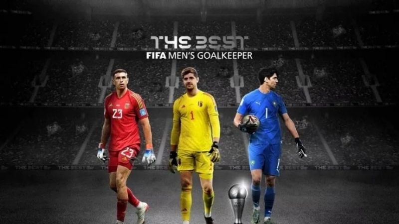 “Dibu” Martínez, finalista al The Best de los arqueros