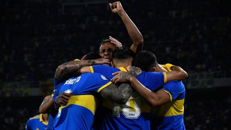 Boca se llevó la Supercopa y Benedetto la pelota