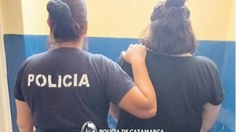 Una mujer sufrió un violento arrebato