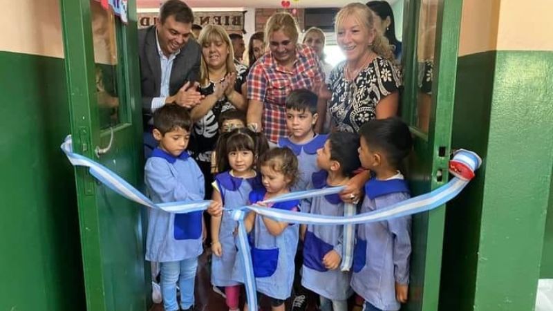 Histórica inauguración de un jardín de infantes en Los Altos