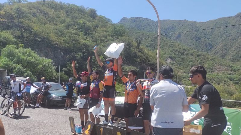 Calvimonte y la riojana Manrique “dueños” del Murallón