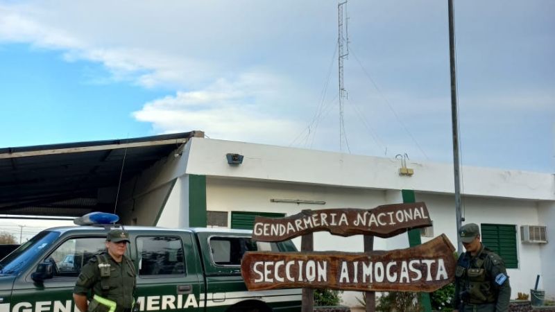 Llevaba 751 piedras de rodocrosita de Andalgalá