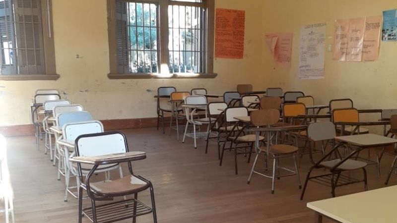 Nivel preuniversitario, paralizado; UNCA con escasa actividad