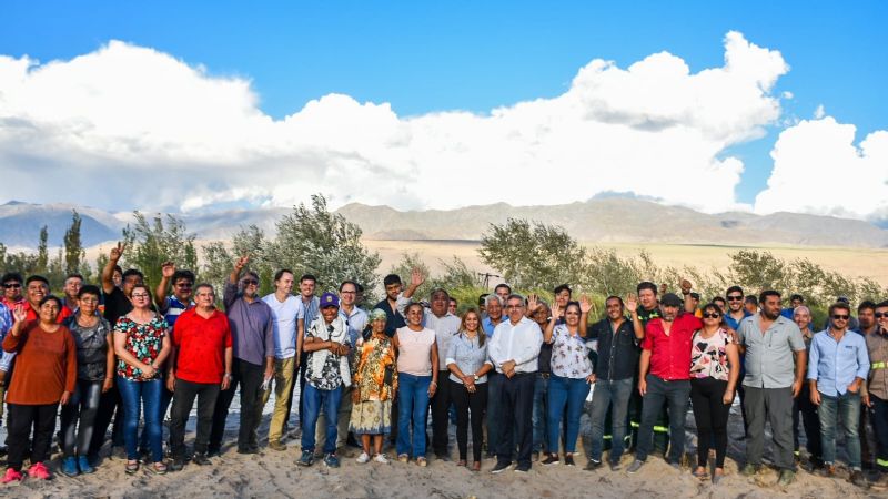 Inició la esperada obra del puente sobre Río Abaucán