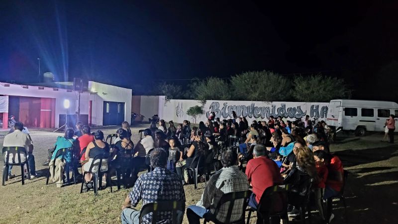 Solohaga se lanzó con todo y va por la intendencia de Saujil