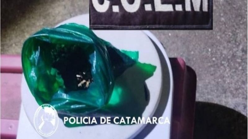 Armaban "porros" y fueron detenidos