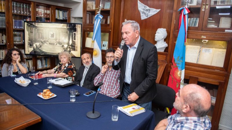 La Biblioteca del Senado recibió personalidades académicas en un conversatorio sobre el 24 de Marzo