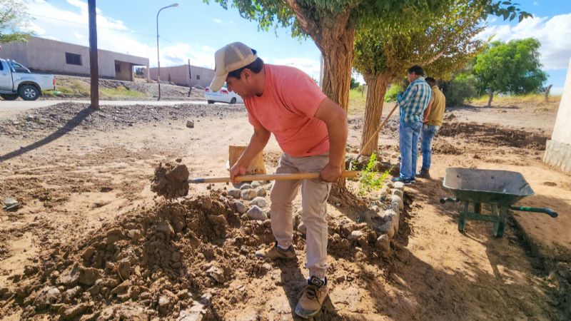 Saujil: más áreas y empresas se sumaron al operativo de la municipalidad