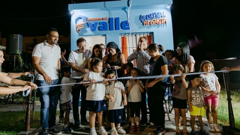 Inauguración de la Heladería Social del Valle