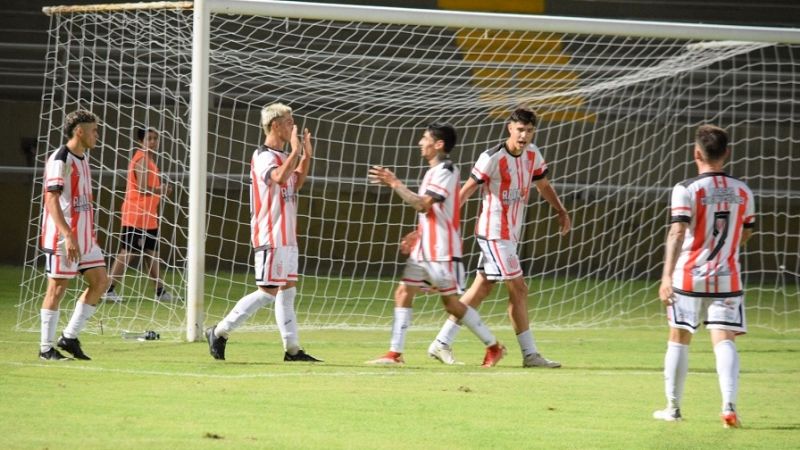 “La Banda” y “el Memo” están “relocos”: 7 a 0