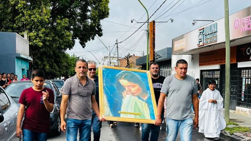 Barriada de la Alem celebró a Nuestra Señora de la Vida en Jesús Niño