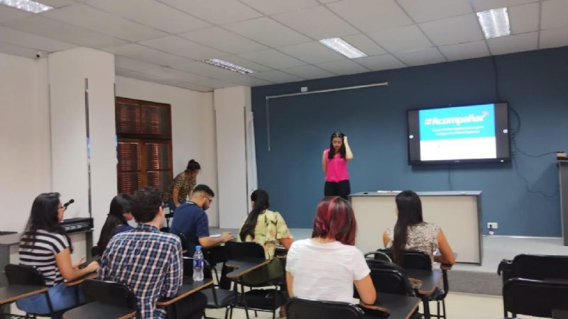 “Acompañar” brinda acceso a estudiantes con discapacidades visuales