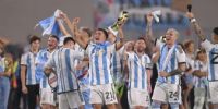 LOS JUGADORES ARGENTINOS celebrando el jueves pasado en el 