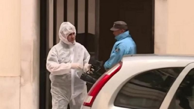 Mujer cayó desde el sexto piso de un edificio y detuvieron a un empresario