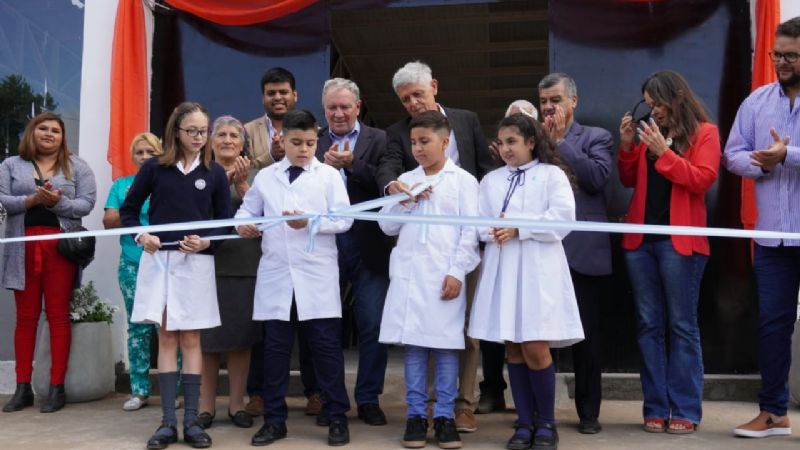La Puerta celebró su 132° aniversario inauguración su nuevo SUM