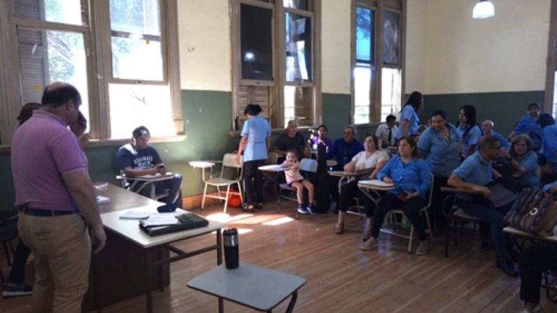 Docentes de la UNCA debaten la propuesta para el Plan de Lucha Nacional