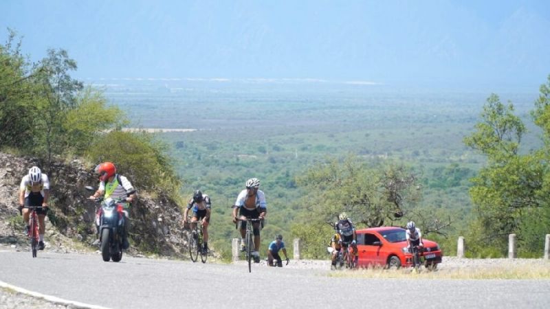Valentín Castro se adjudicó “la trepada” a Los Ángeles