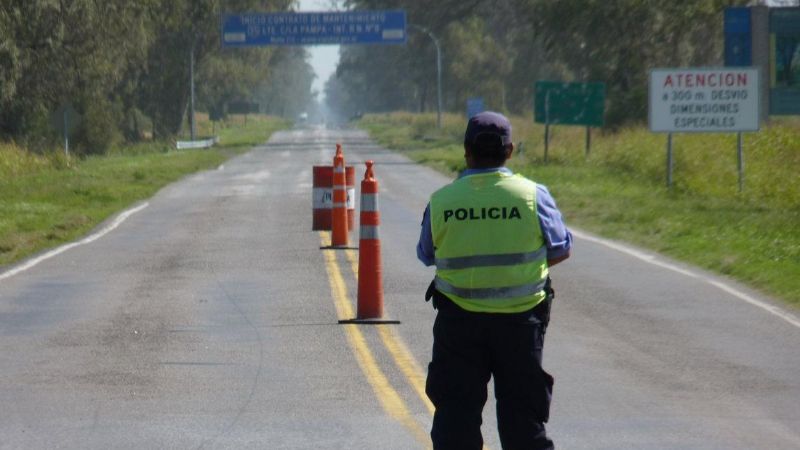 Hombre de 74 años intentó coimear a policías con tres mil pesos