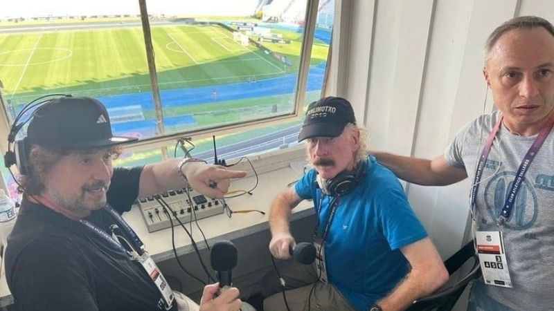 Daniel Mollo denunció “apriete” en su cabina de transmisión