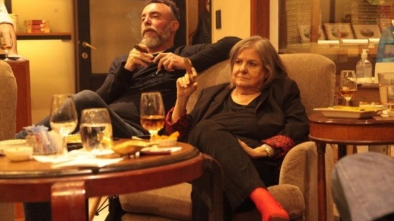 Una argentina fue elegida como personalidad del año en el mundo de los habanos