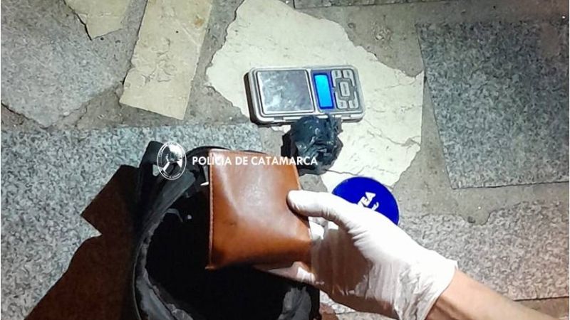 Policías secuestraron droga en la Capital