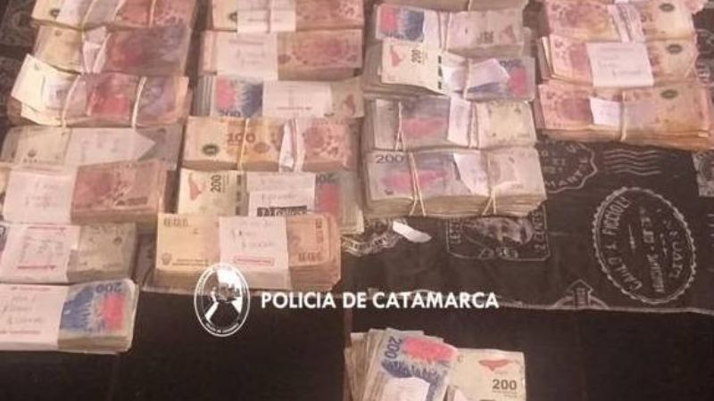 Quiso comprar una Hilux usada, y la estafaron