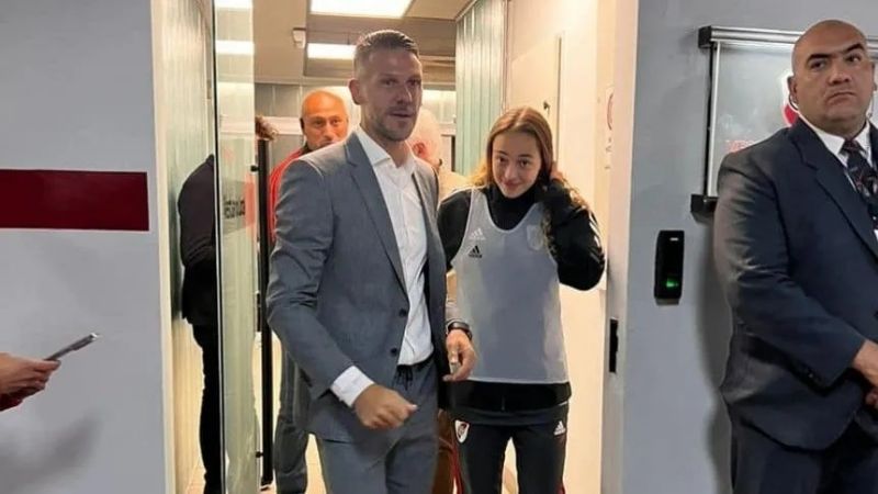 River es líder porque jugó con “12” frente a Unión