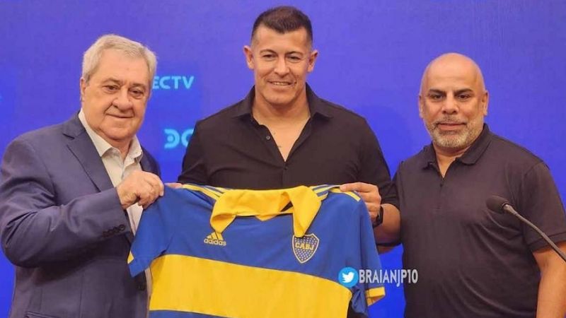 Almirón fue presentado como nuevo DT de Boca