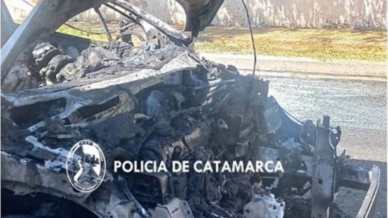 Se incendió un auto